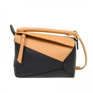 ロエベ後払い PUZZLE EDGE MINI ハンドバッグ 3WAY ショルダーバッグ ベージュ レディース a510p88x30 2727
