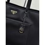 プラダ トートバッグ Re-Edition 1978 Re-Nylon リナイロン 1BG527 OOO R064