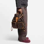 LOUIS VUITTON  モノグラム リュック モンスリ カーゴ バックパック M14198