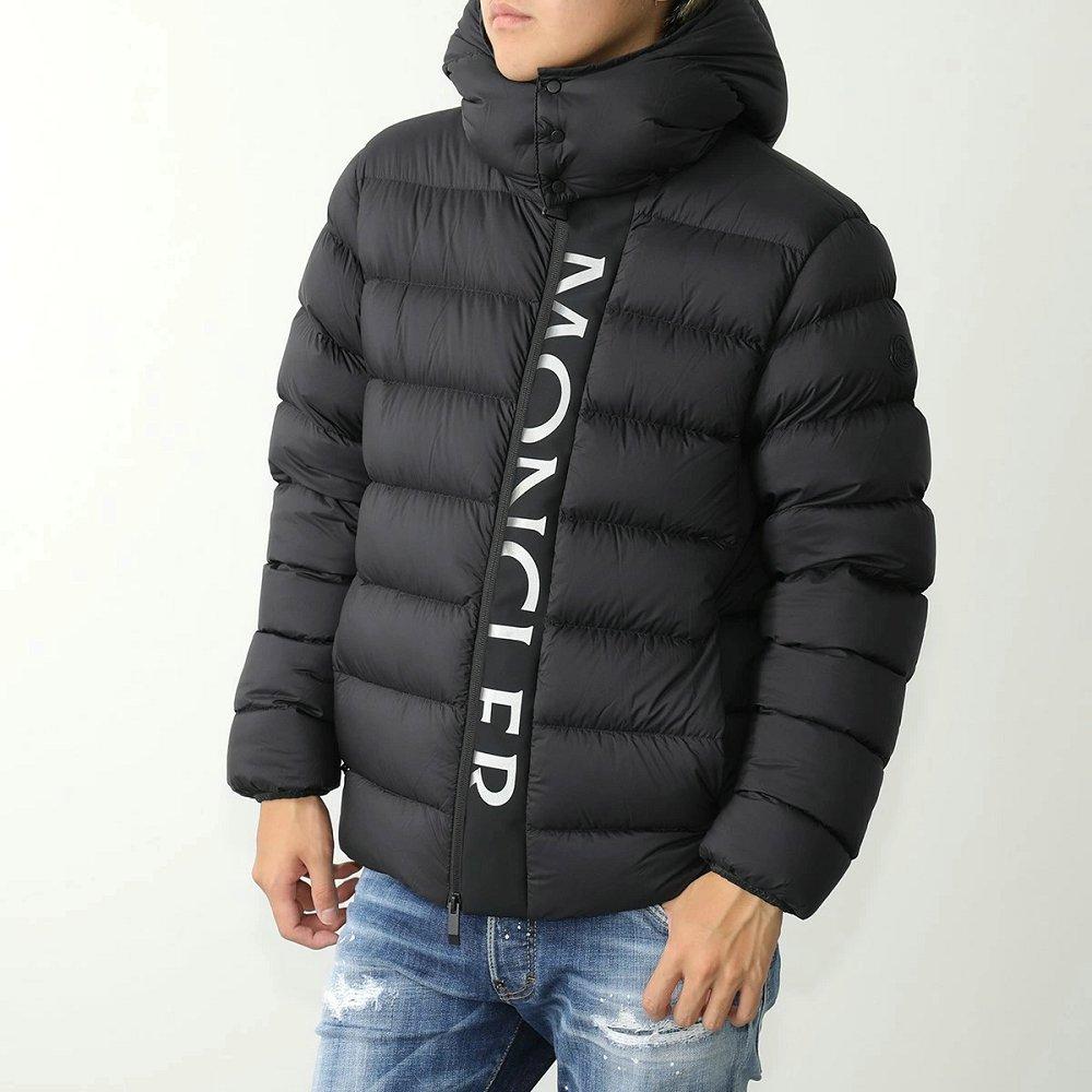 モンクレール マットブラック ダウンジャケット UME ウメ JACKET メンズ ナイロン ロゴ ショート丈 軽量 フード付き 1A00034 596K7 999