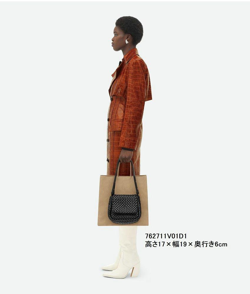 ボッテガ・ヴェネタ スモール コブル ショルダーバッグ 762711 709418