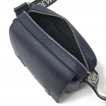 ロエベ MILITARY MESSENGER BAG クロスボディバッグ メッセンジャーバッグ ブルー メンズ b553a72x21 5544