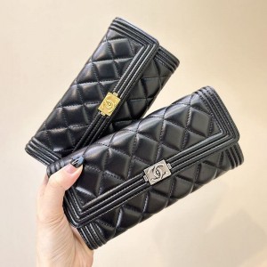 シャネル ボーイシャネル ロング フラップウォレット キャビアスキン 2つ折り長財布 A80286 B01490 94305