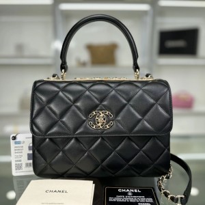 CHANEL マトラッセ トップハンドルバック ハンドバッグ A92236 B10674 94305