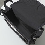 セリーヌ クロスボディバッグ Small Messenger メンズ ナイロン トレッキング ショルダーバッグ 110062DMT.38SI