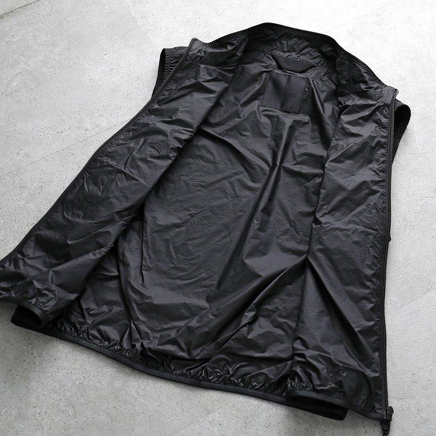 モンクレール ベスト ARASHI GILET アラシ メンズ ナイロン ロゴパッチ スタンドカラー 1A00122 5396L 999