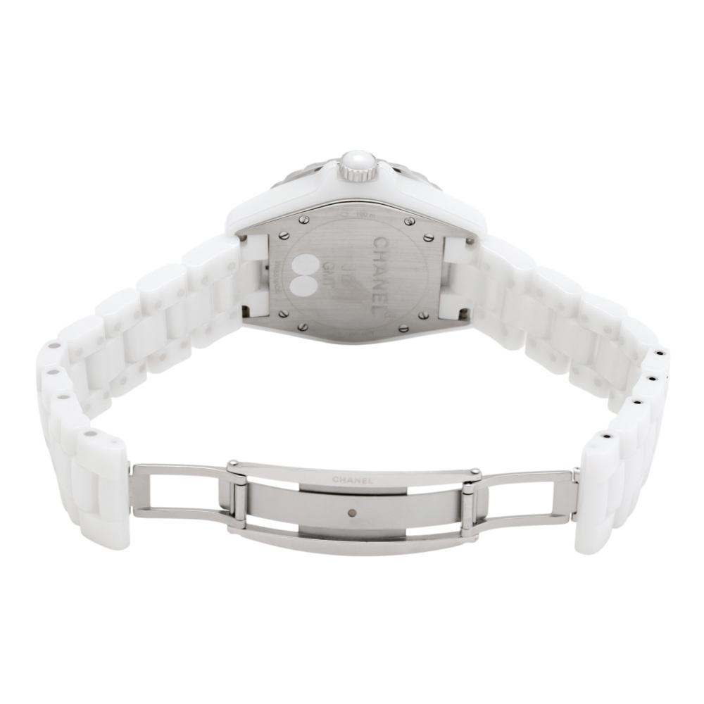 シャネル J12 GMT ホワイト 38mm H3103