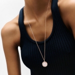 ルイ・ヴィトン メダリオンネックレス ブロッサム XL Q93656 Q03913 Q03792