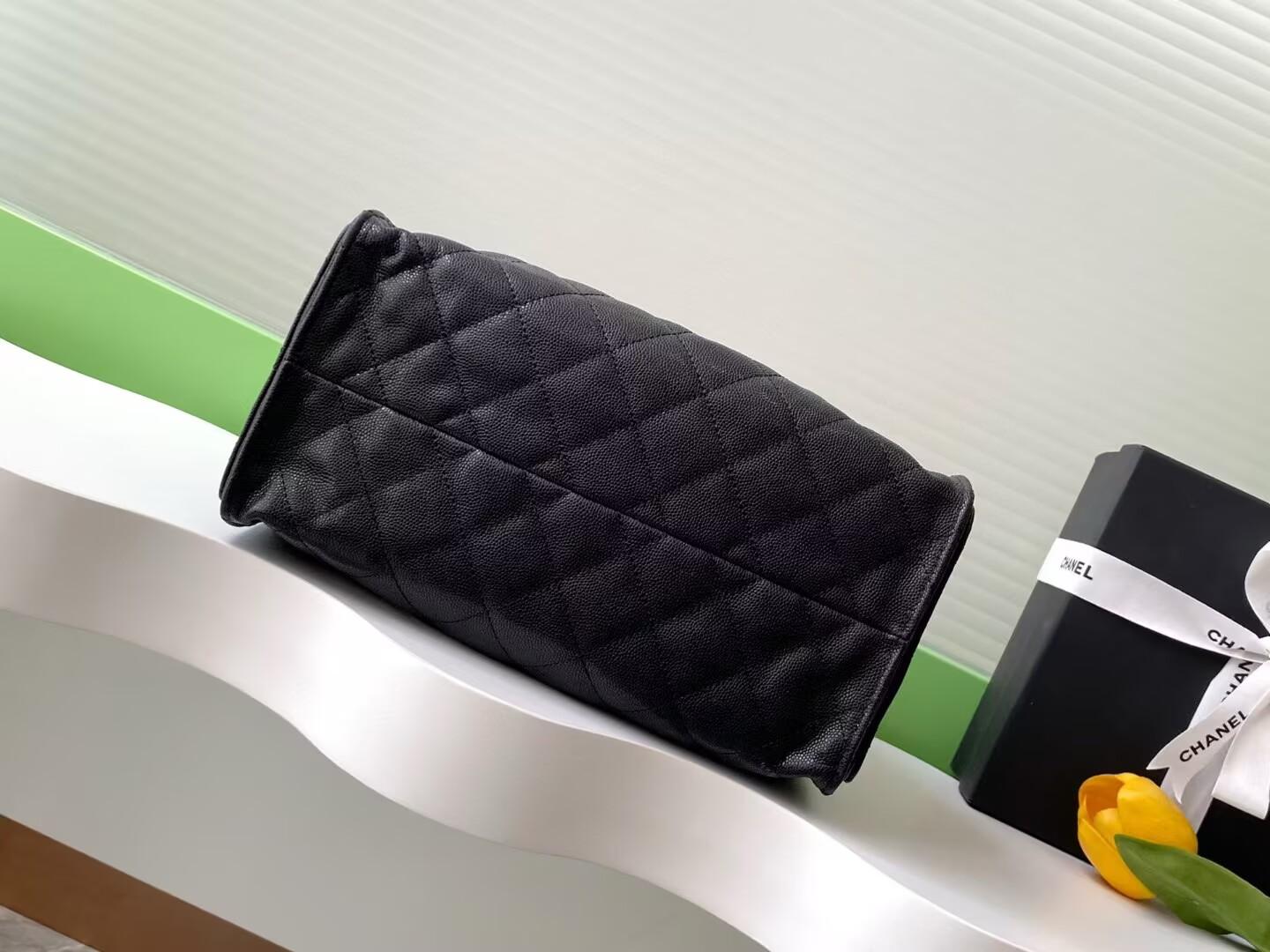 シャネル CHANEL 25 CCロゴ スモール ハンドバッグ  AS5293 B20304 94305