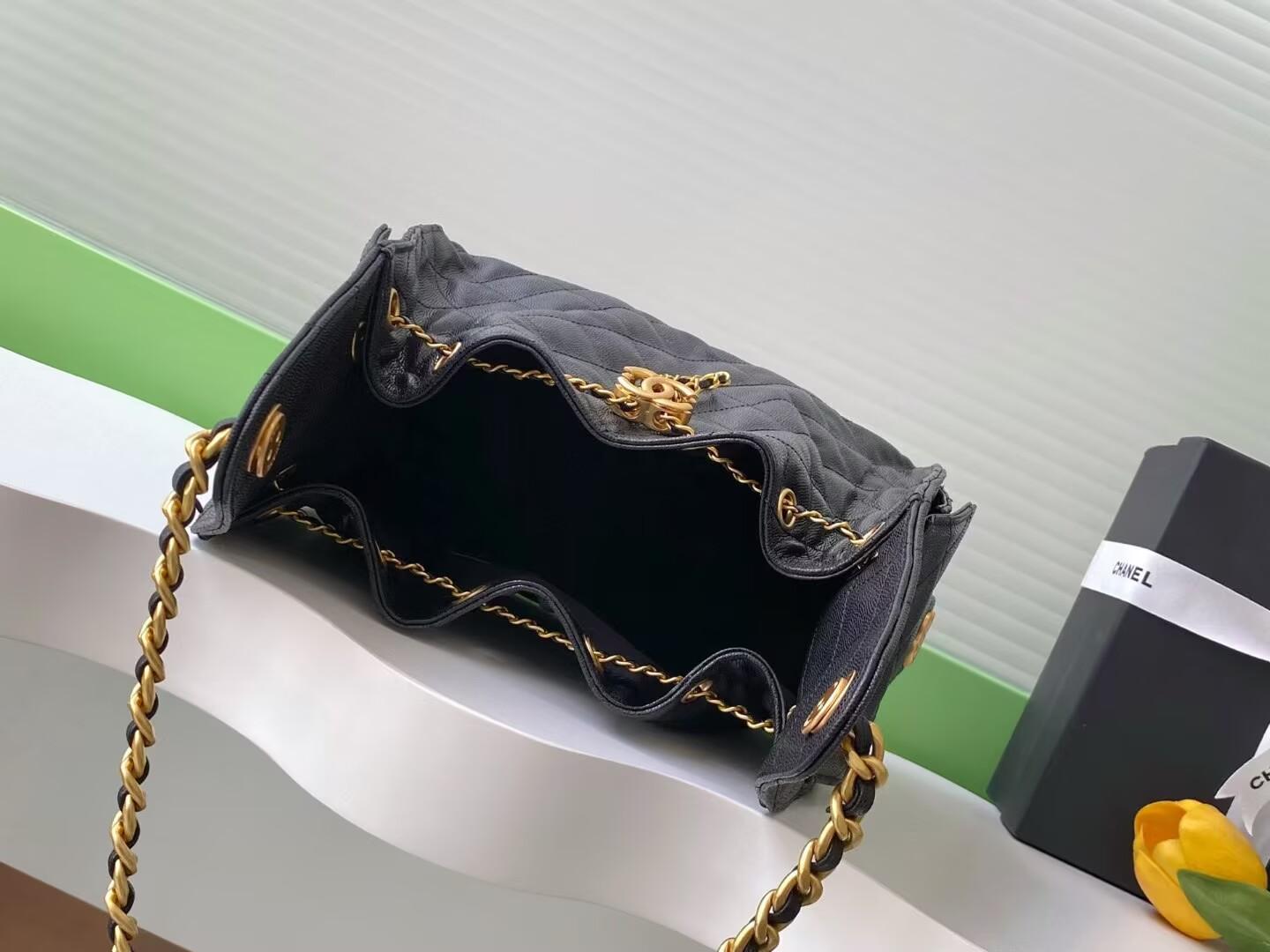 シャネル CHANEL 25 CCロゴ スモール ハンドバッグ  AS5293 B20304 94305