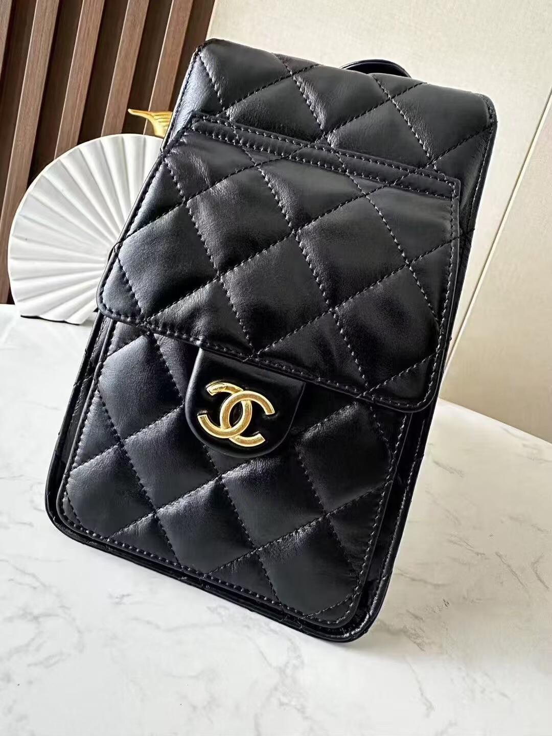 シャネル CHANEL 25 CCロゴ スモール ハンドバッグ  AS5293 B20304 94307
