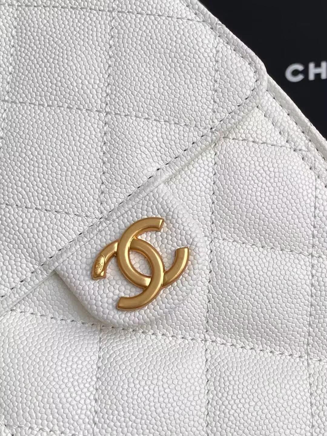CHANEL スモールバッグ ホワイト チェーン 2WAY AS5293 B20304 10601