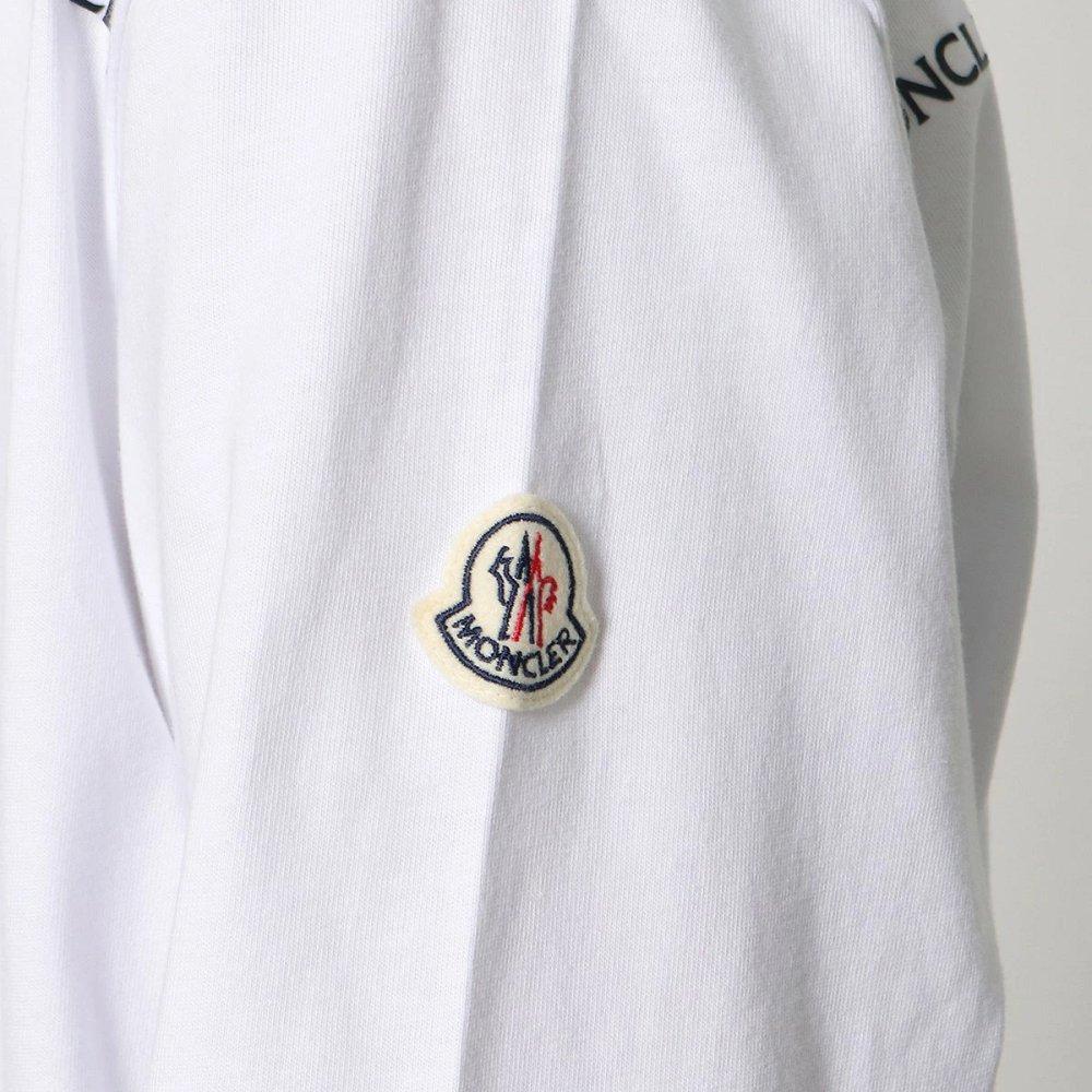 モンクレール 長袖 Tシャツ メンズ クルーネック カットソー ロンT ロゴT アイコンパッチ コットン 8D00009 8390T