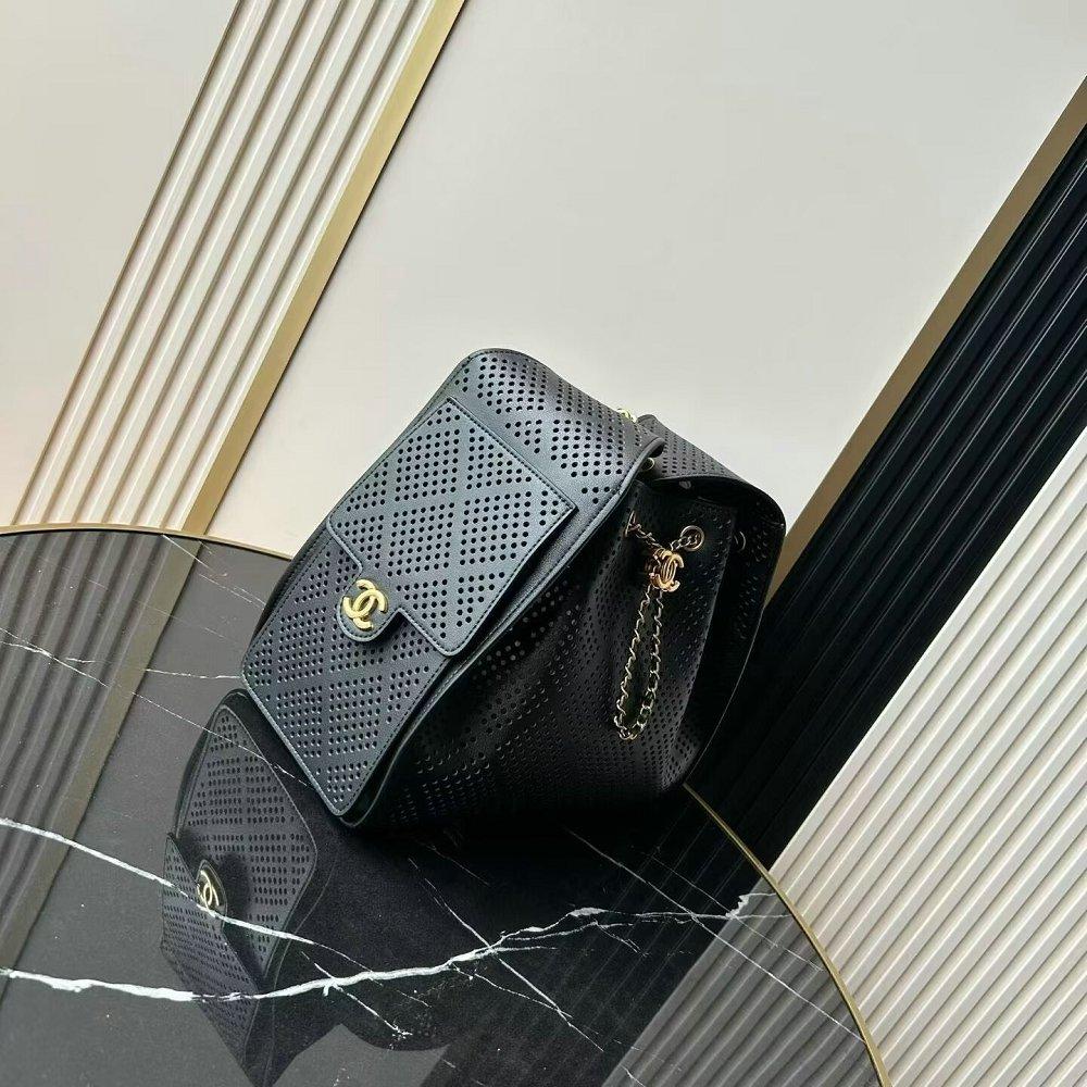 シャネル CHANEL25 スモール ハンドバッグ パンチング ブラック AS5293