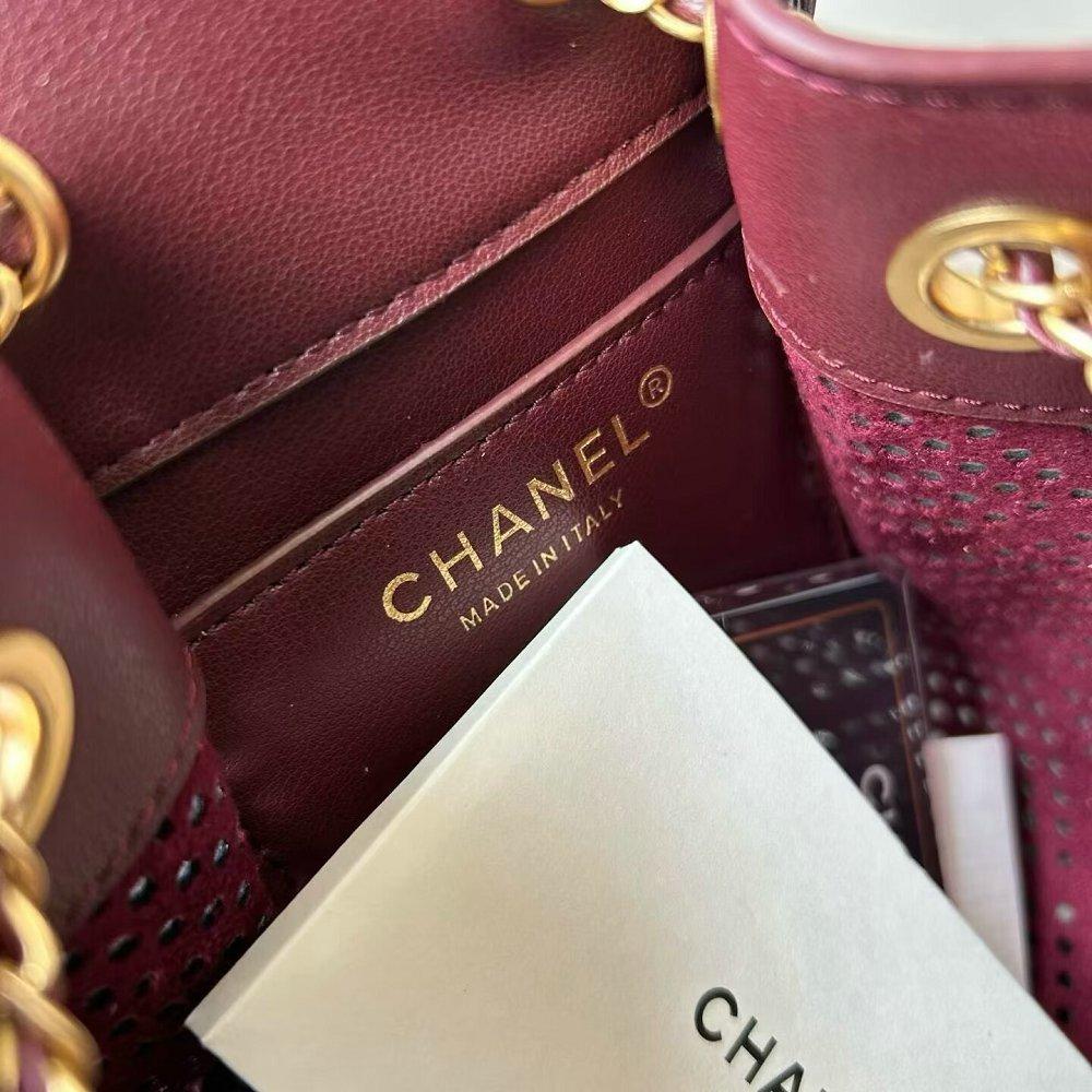 シャネル CHANEL25 スモール ハンドバッグ パンチング バーガンディ AS5293