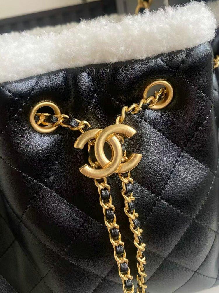 ャネル CHANEL25 スモール ハンドバッグ ブラック AS5293