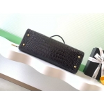 シャネル スモールショッピングバッグ クロコ型押しトートバック ブラック AS6243