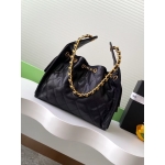 シャネル CHANEL 25 CCロゴ スモール ハンドバッグ  AS5293 B20304 94305