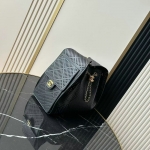 シャネル CHANEL25 スモール ハンドバッグ パンチング ブラック AS5293