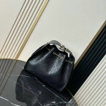 シャネル CHANEL25 スモール ハンドバッグ パンチング ブラック AS5293