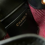 シャネル CHANEL25 スモール ハンドバッグ パンチング ブラック AS5293