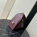 シャネル CHANEL25 スモール ハンドバッグ パンチング バーガンディ AS5293