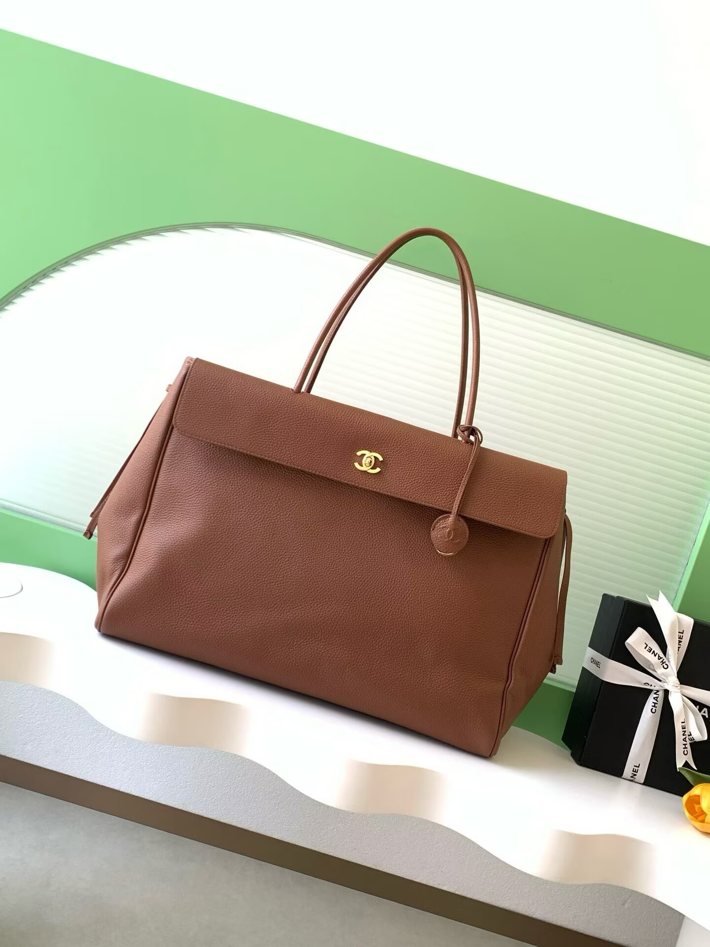 シャネル CC ラージショッピングバッグ AS6289 B24248 94307