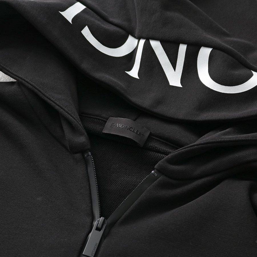 モンクレール フーディー  HOODIE メンズ ハーフジップ プルオーバー パーカー スウェット アイコンパッチ フードロゴ8G00036 8098U 999