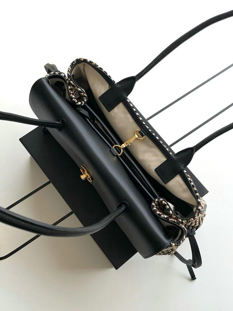 CHANEL  ツイード&レザー スモール ショッピングバッグ AS6288 B24254 U9706