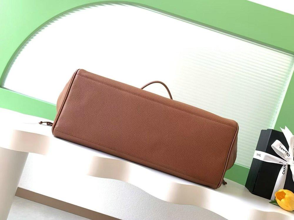 シャネル CC ラージショッピングバッグ AS6289 B24248 94307