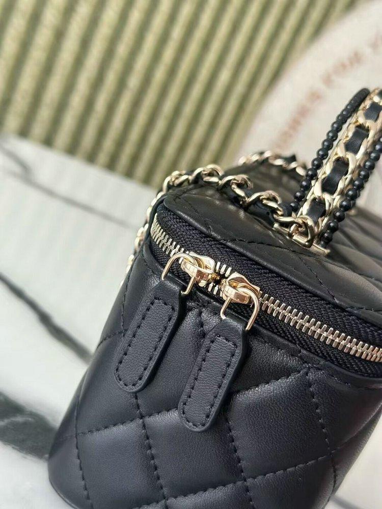 CHANEL ヴァニティバッグ トップハンドル ブラック AP2199