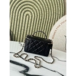 CHANEL ヴァニティバッグ トップハンドル ブラック AP2199