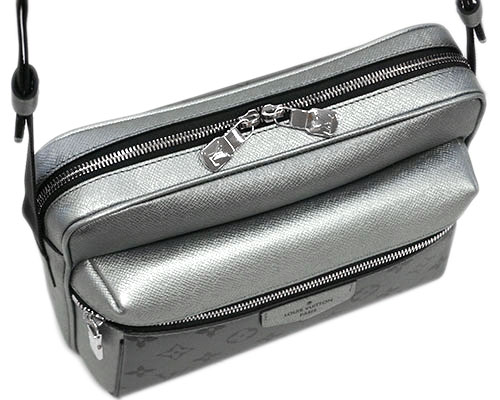 ルイヴィトン LOUIS VUITTON&nbsp; メンズ アウトドア・メッセンジャー シルバー ショルダーバッグ M30830
