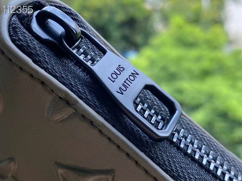 ルイ・ヴィトン LOUIS VUITTON ジッピーウォレット・ヴェルティカル ユニセックス M80506
