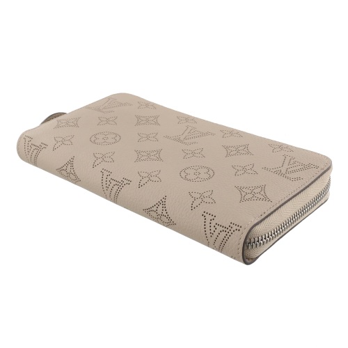 LOUIS VUITTON ルイヴィトン 長財布 マヒナ ジッピー・ウォレット ガレ M69821