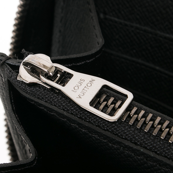 ルイヴィトン (LOUIS VUITTON) セカンドバッグ ラウンドファスナー 長財布 モノグラム エクリプス ジッピーXL M61698