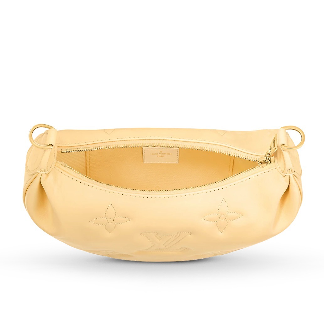 ルイヴィトン LOUIS VUITTON ショルダーバッグ オーバーザムーン M59823